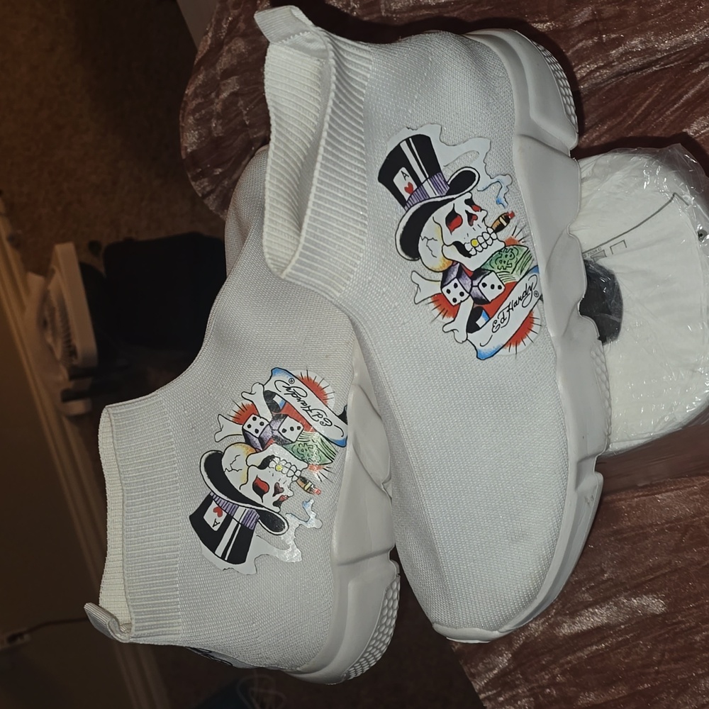 Authentic Ed Hardy Ankle Sneakers-Rare White Color w/ Skull Design (womans 8.5)